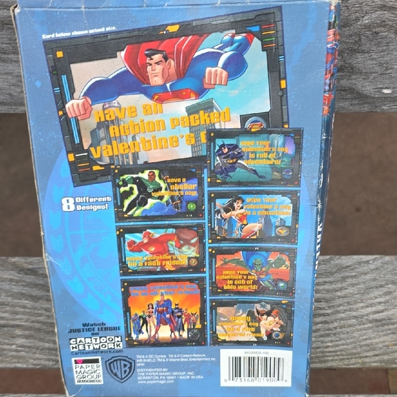 Cartoon Network Kids Trading Cards - Blue, Red, Yellow - Picture 3 of 7